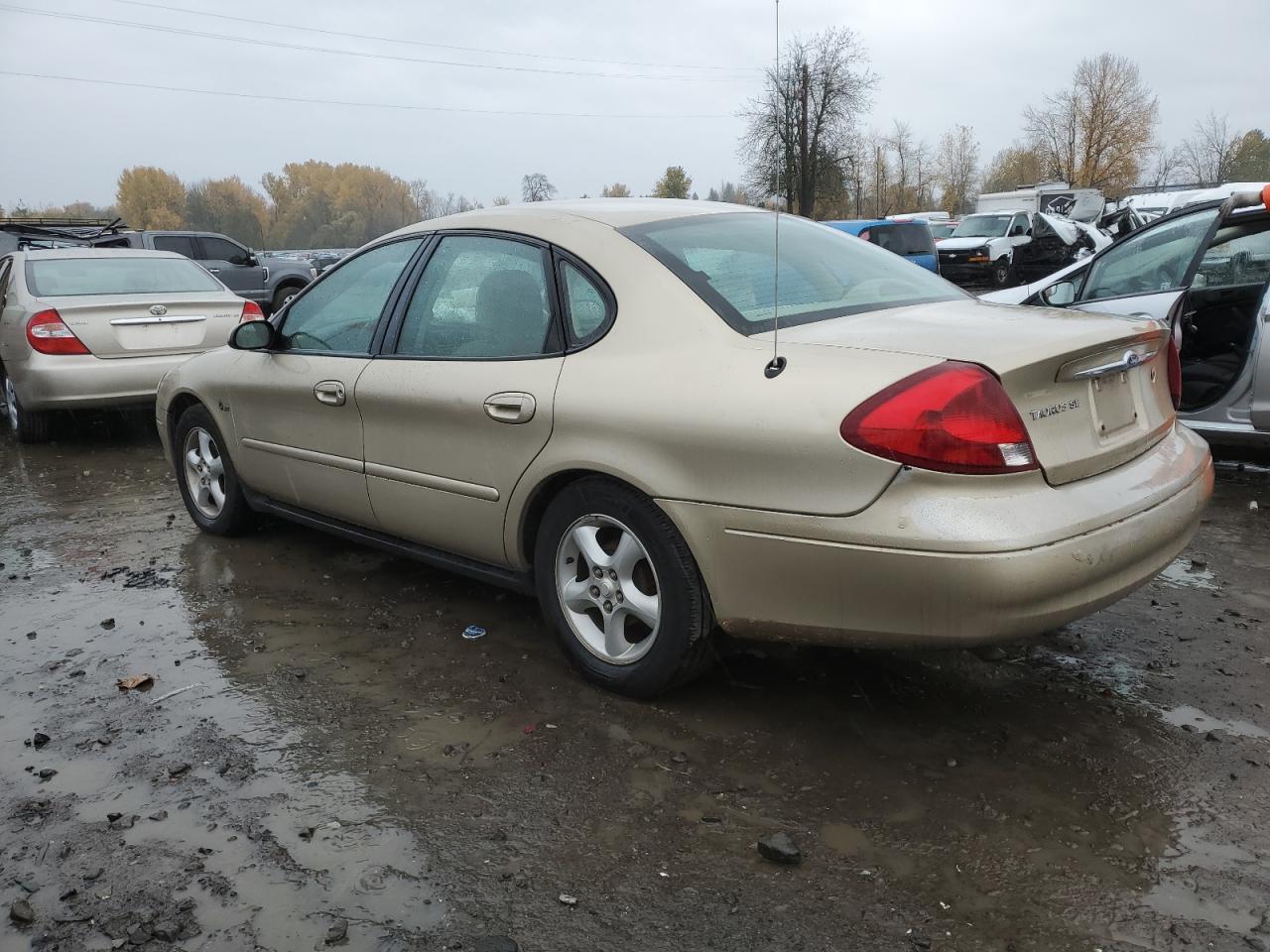 Изображение 2 2000 FORD TAURUS SES 2000 с VIN 1FAFP5527YG210097