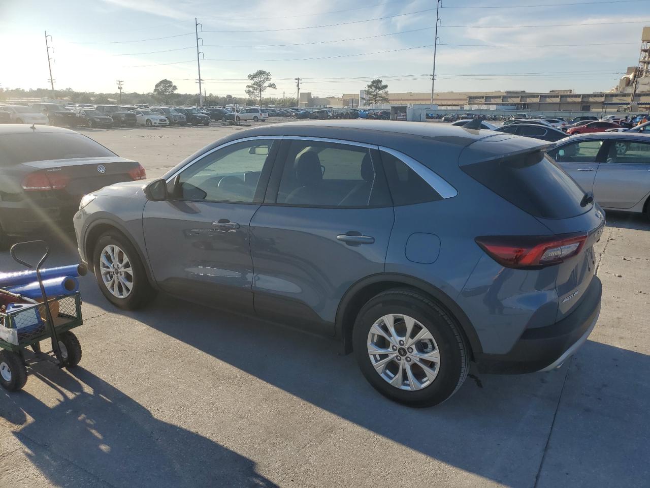 Image 2 of 2023 FORD ESCAPE ACTIVE 2023 with VIN 1FMCU0GN0PUA96018