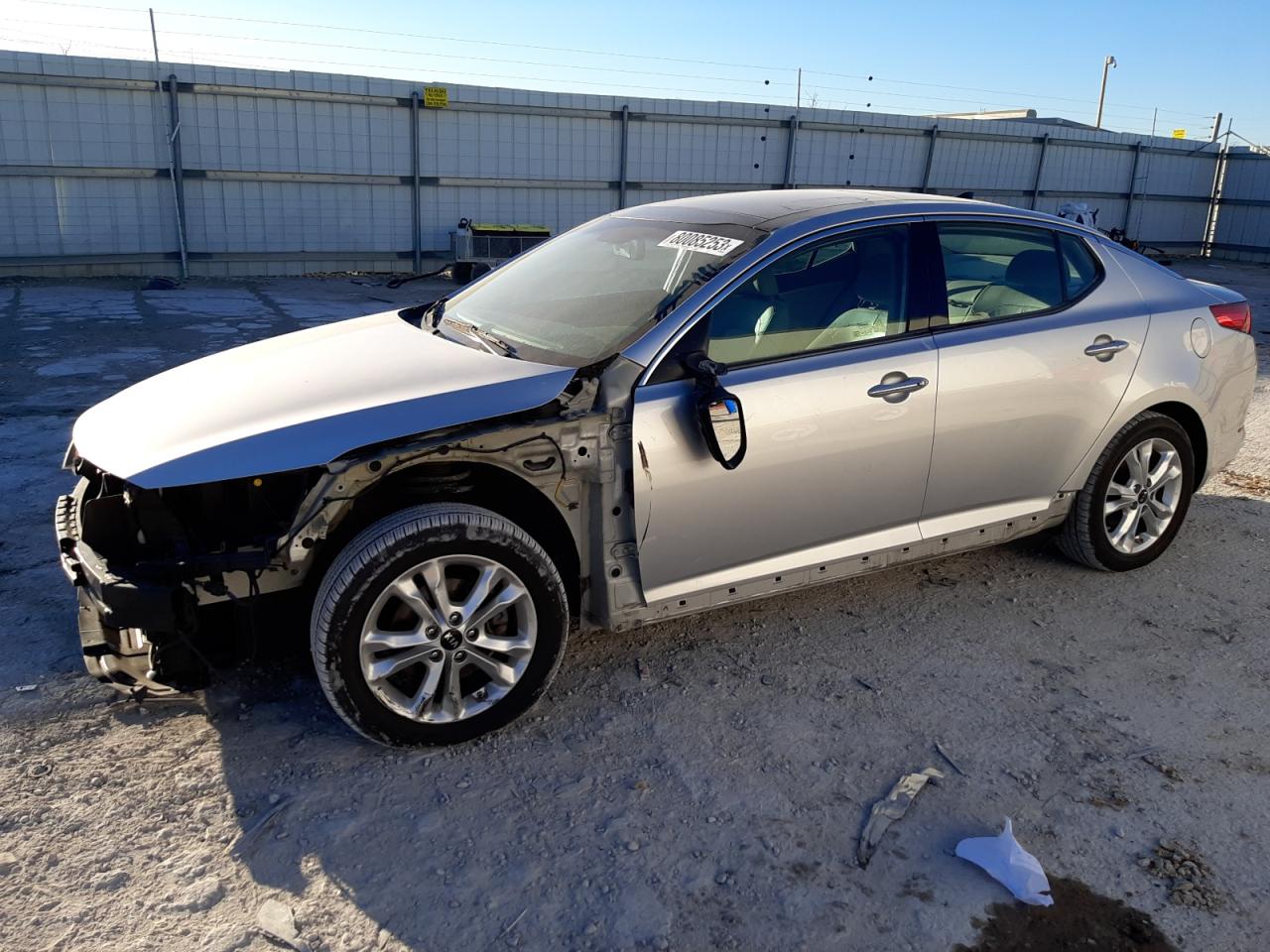 Image 1 of 2011 KIA OPTIMA EX 2011 with VIN KNAGN4A72B5083775