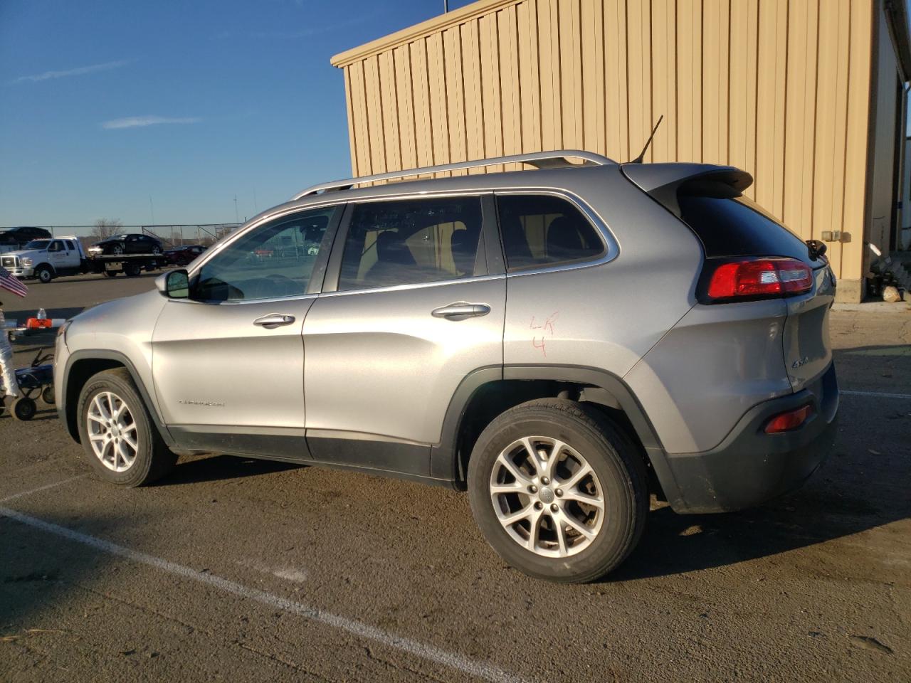 Image 2 of 2015 JEEP CHEROKEE LATITUDE 2015 with VIN 1C4PJMCB8FW715596
