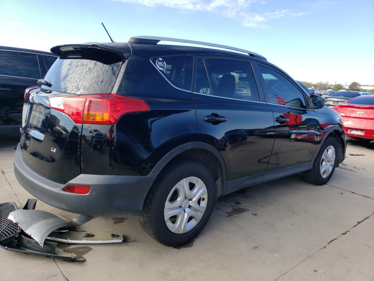 Image 3 of 2015 TOYOTA RAV4 LE 2015 with VIN 2T3ZFREV5FW178909