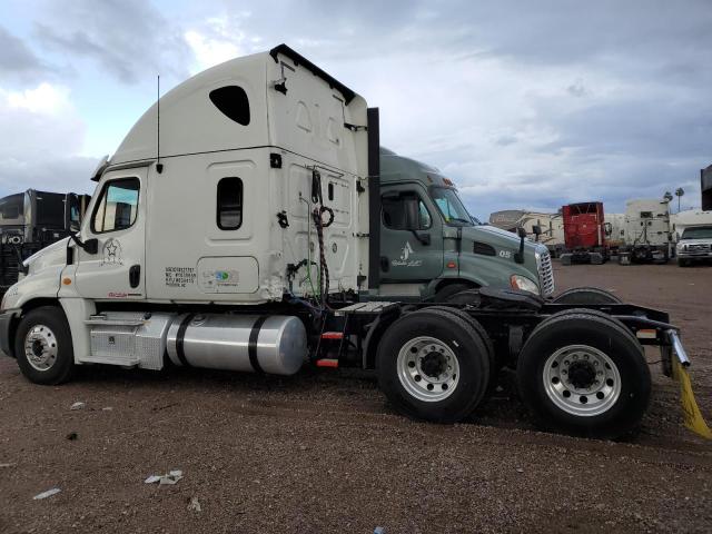 Image 3 of 2012 FREIGHTLINER CASCADIA 125  2012 with VIN 1FUJGLBG7CSBV7427