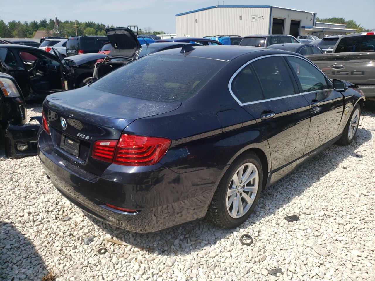 Obraz 3 z 2016 BMW 528 I 2016 z VIN WBA5A5C50GG347611