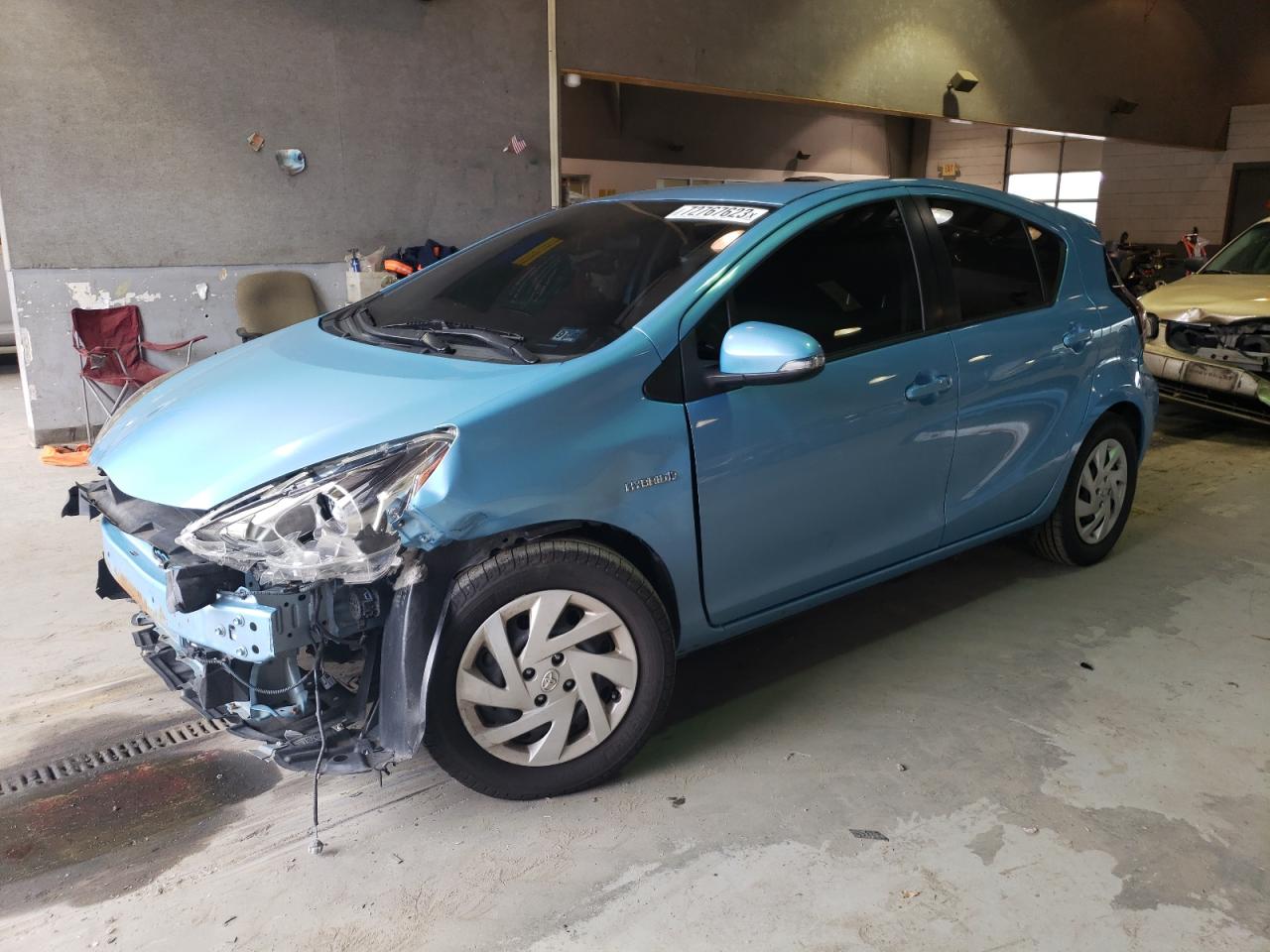 Obraz 1 z 2015 TOYOTA PRIUS C  2015 z VIN JTDKDTB39F1089043