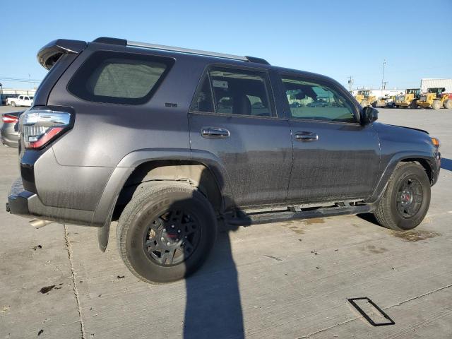 Image 3 of 2021 TOYOTA 4RUNNER SR5 2021 with VIN JTEEU5JR8M5248117