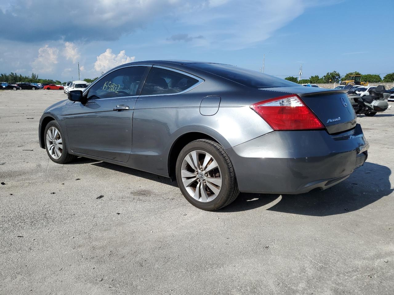 Image 2 of 2009 HONDA ACCORD LX 2009 with VIN 1HGCS12389A025967