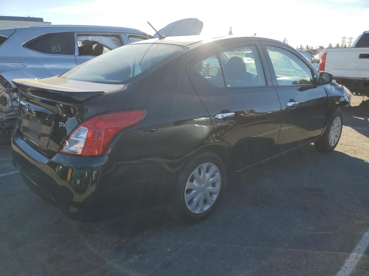 Image 3 of 2018 NISSAN VERSA S 2018 with VIN 3N1CN7AP5JL871454