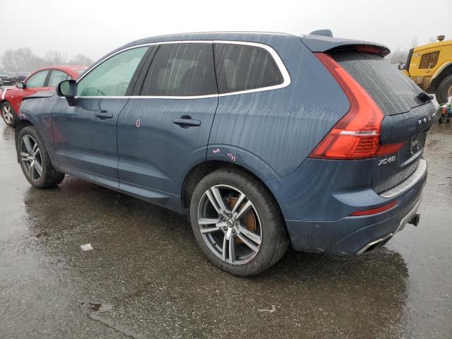 Obraz 2 z 2018 VOLVO XC60 T5 MOMENTUM 2018 z VIN YV4102RK2J1070502