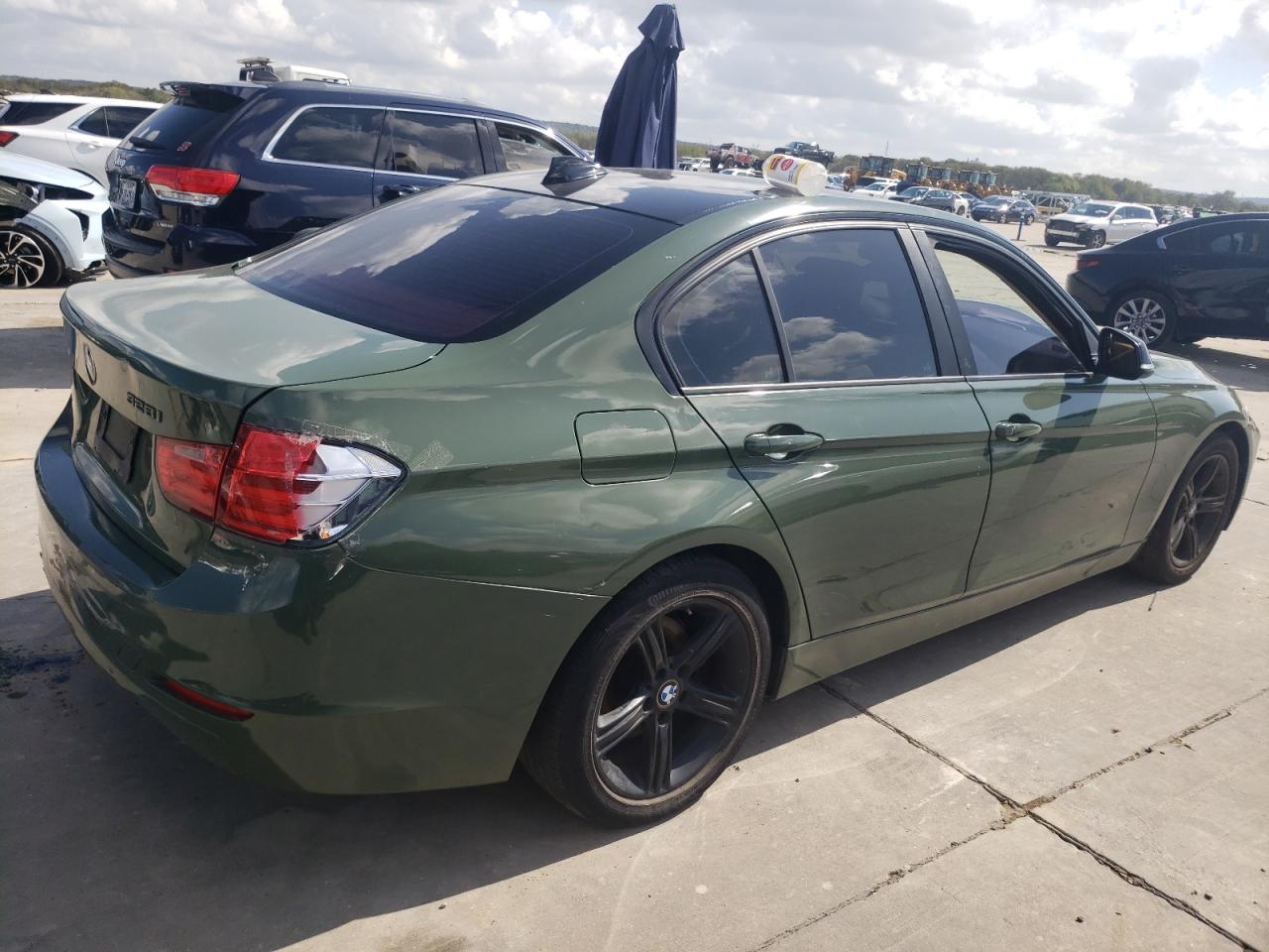 Изображение 3 2013 BMW 328 I 2013 с VIN WBA3A5C50DF357936