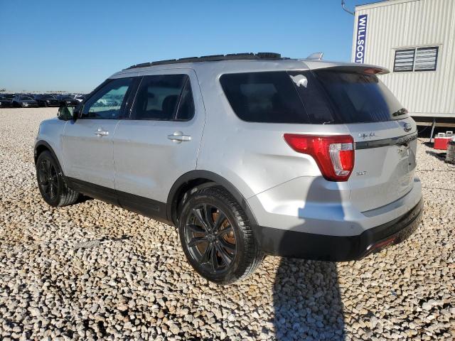 Изображение 2 2017 FORD EXPLORER XLT 2017 с VIN 1FM5K7D87HGD39961