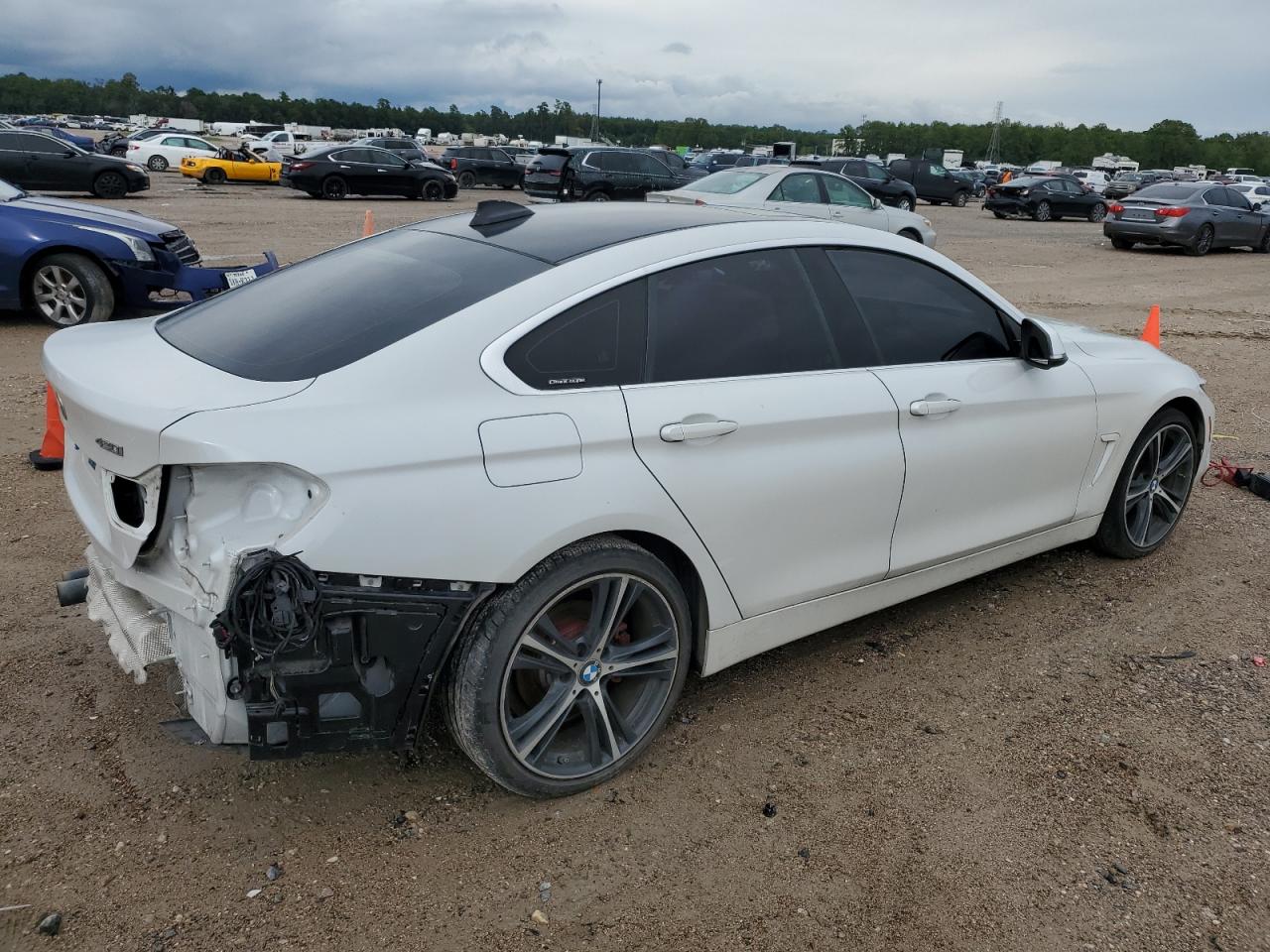 Image 3 of 2019 BMW 430XI GRAN COUPE 2019 with VIN WBA4J3C59KBL05461