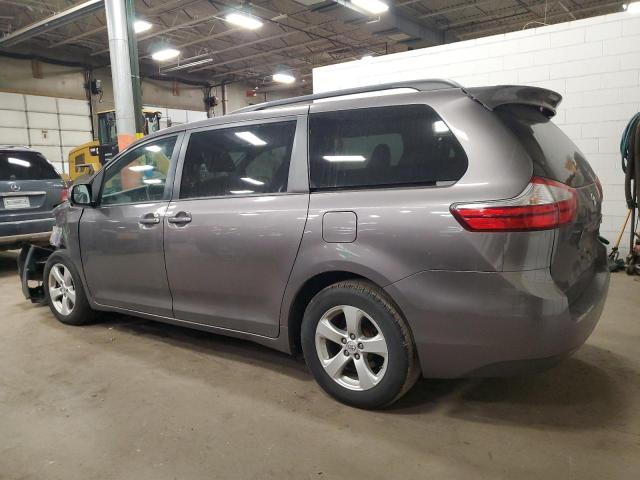 Obraz 2 z 2015 TOYOTA SIENNA LE 2015 z VIN 5TDKK3DC1FS594175