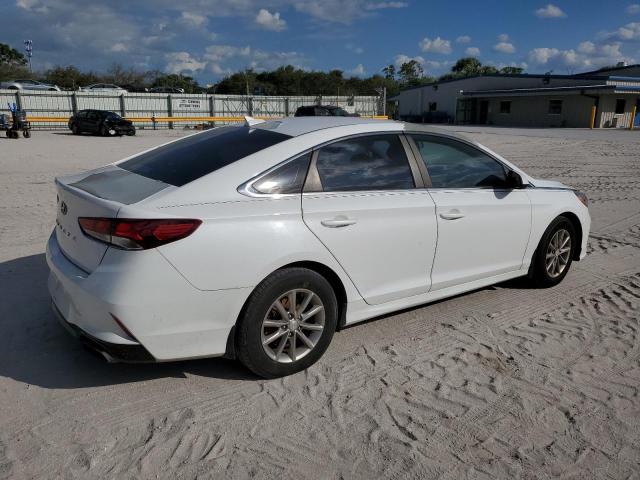 Obraz 3 z 2018 HYUNDAI SONATA SE 2018 z VIN 5NPE24AF5JH676457