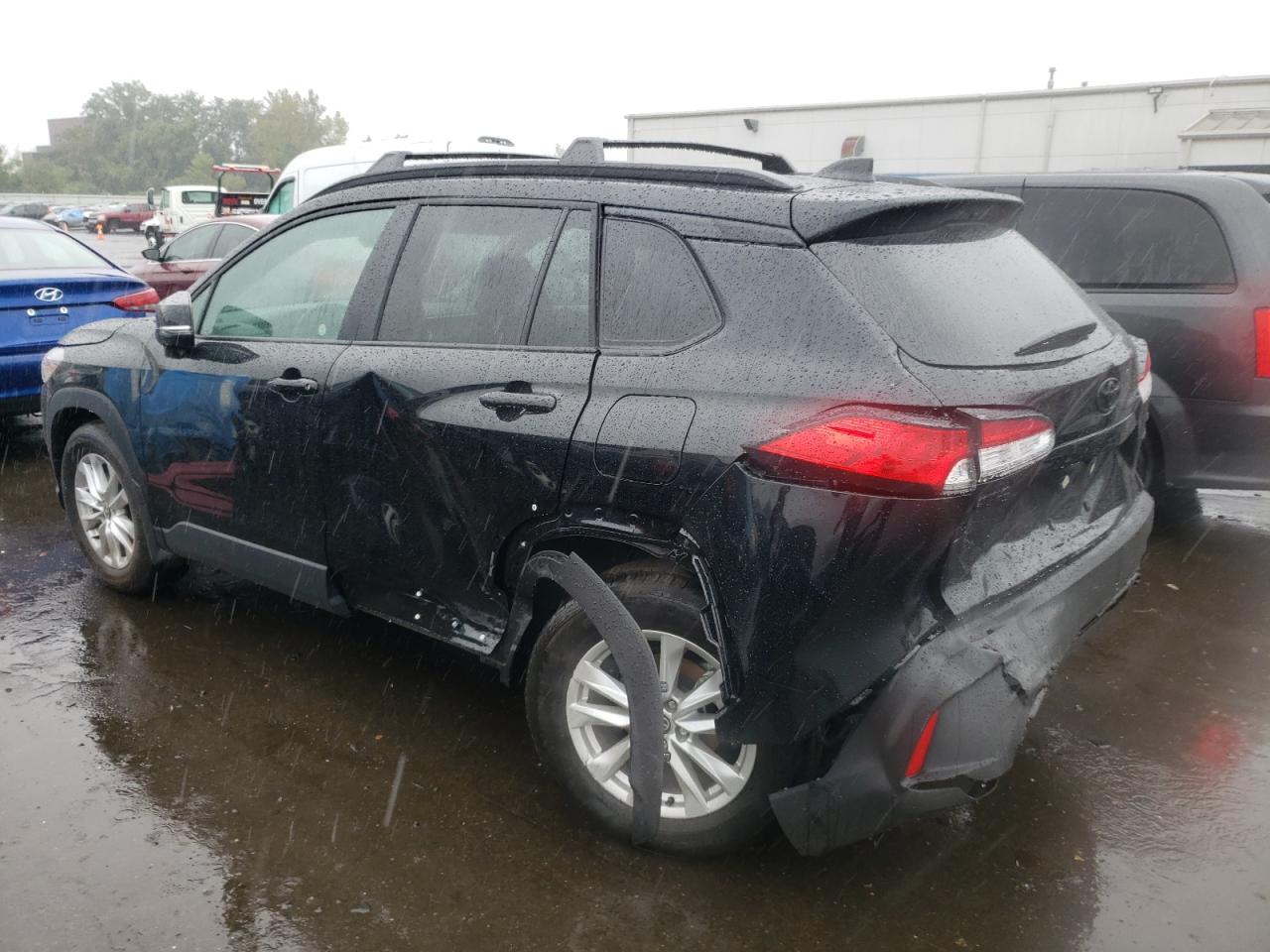 Image 2 of Toyota Corolla Cross Le 2023 with VIN 7MUBAABG5PV068717