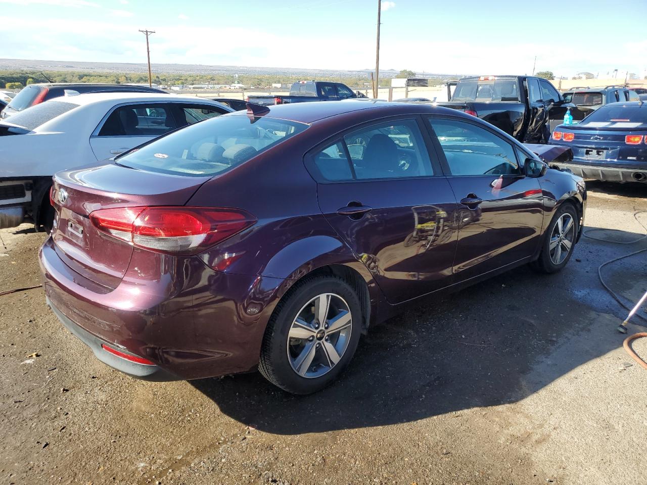 Изображение 3 2018 KIA FORTE LX 2018 с VIN 3KPFL4A70JE269144