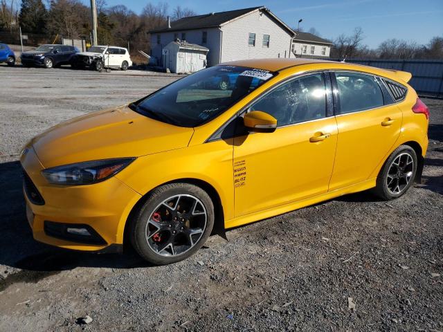 Image 1 of 2015 FORD FOCUS ST 2015 with VIN 1FADP3L9XFL207999