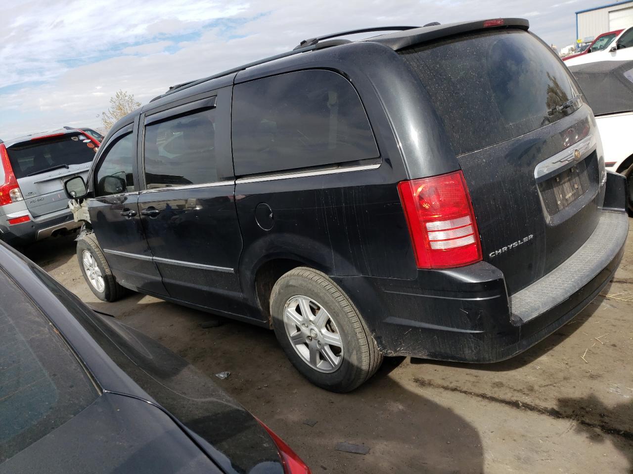 Obraz 2 z 2010 CHRYSLER TOWN & COUNTRY TOURING 2010 z VIN 2A4RR5D13AR289521