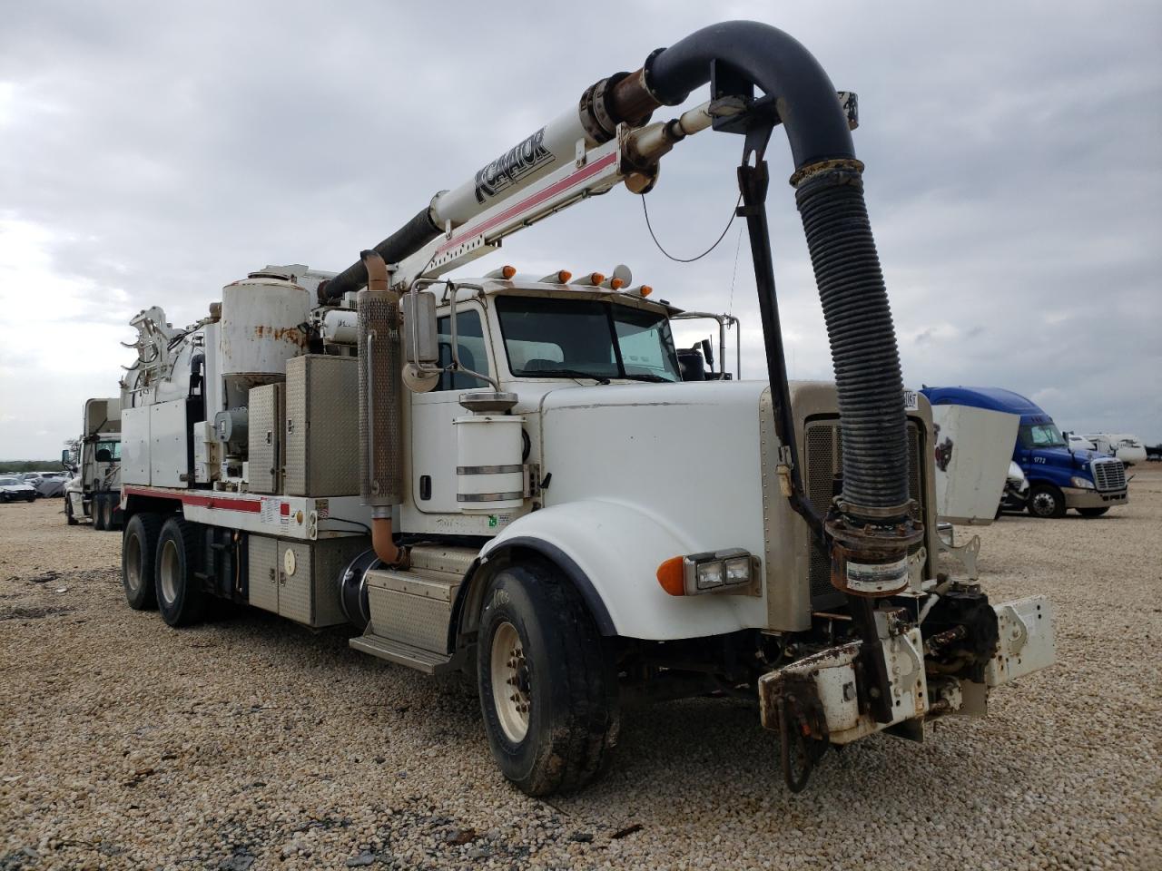 2012 PETERBILT 367  2012 image