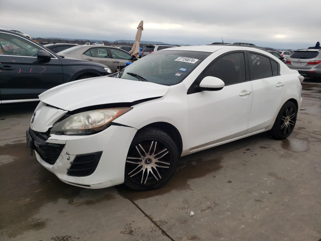 Image 1 of 2011 MAZDA 3 I 2011 with VIN JM1BL1UF9B1451493