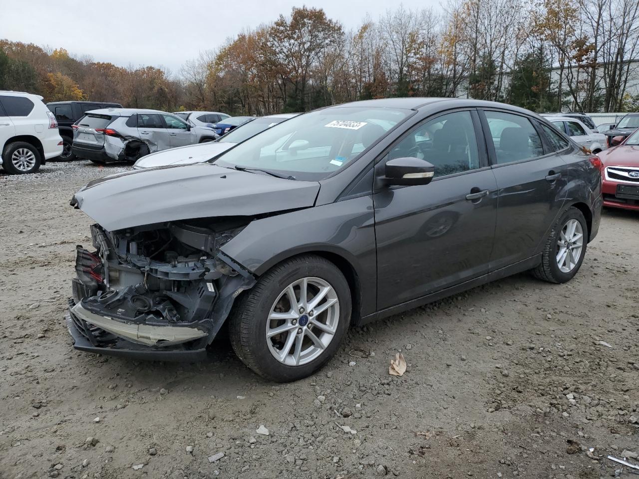 Image 1 of 2015 FORD FOCUS SE 2015 with VIN 1FADP3F29FL310538