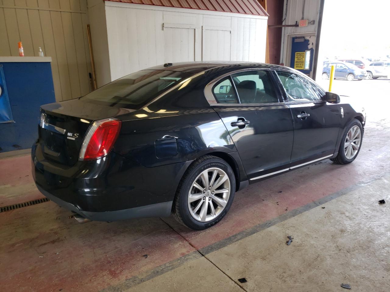 Obraz 3 z 2010 LINCOLN MKS  2010 z VIN 1LNHL9FT9AG614808