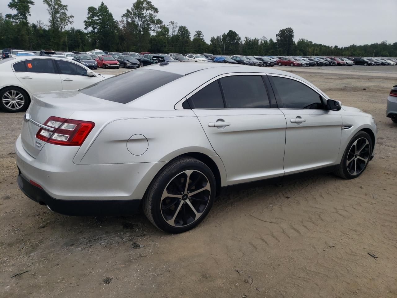 Obraz 3 z 2015 FORD TAURUS SEL 2015 z VIN 1FAHP2H86FG183530