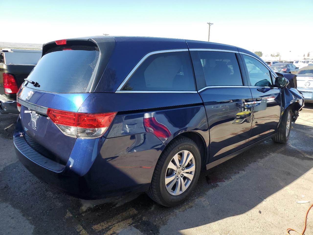 Изображение 3 2015 HONDA ODYSSEY EX 2015 с VIN 5FNRL5H45FB127839