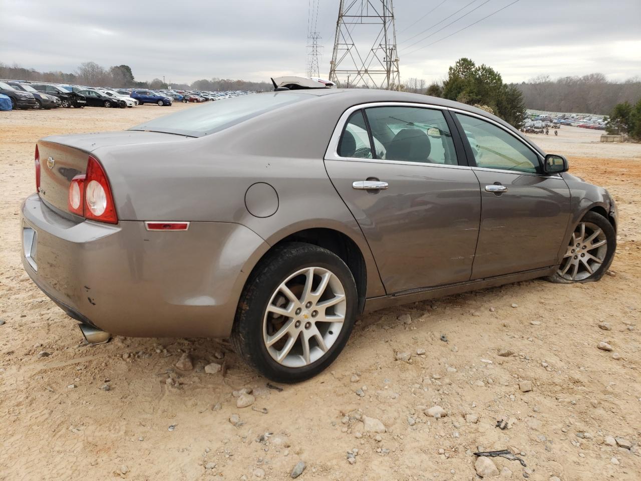 Image 3 of 2010 CHEVROLET MALIBU LTZ 2010 with VIN 1G1ZE5E73AF147013