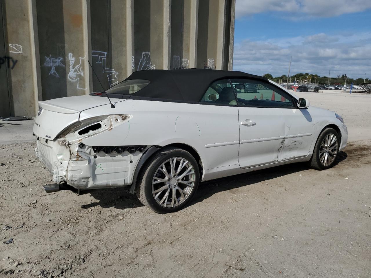 Изображение 3 2007 TOYOTA CAMRY SOLARA SE 2007 с VIN 4T1FA38P17U110919