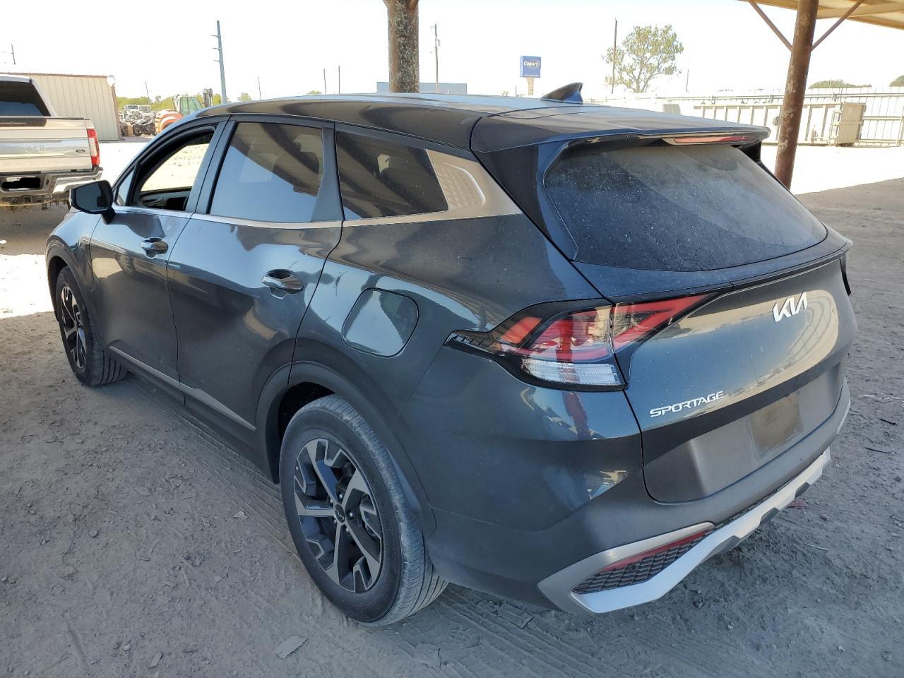 Изображение 2 2023 KIA SPORTAGE EX 2023 с VIN 5XYK33AF4PG079942