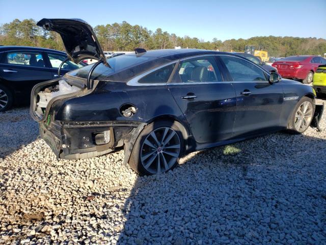 Obraz 3 z 2018 JAGUAR XJ R - SPORT 2018 z VIN SAJWA1C76J8W15792