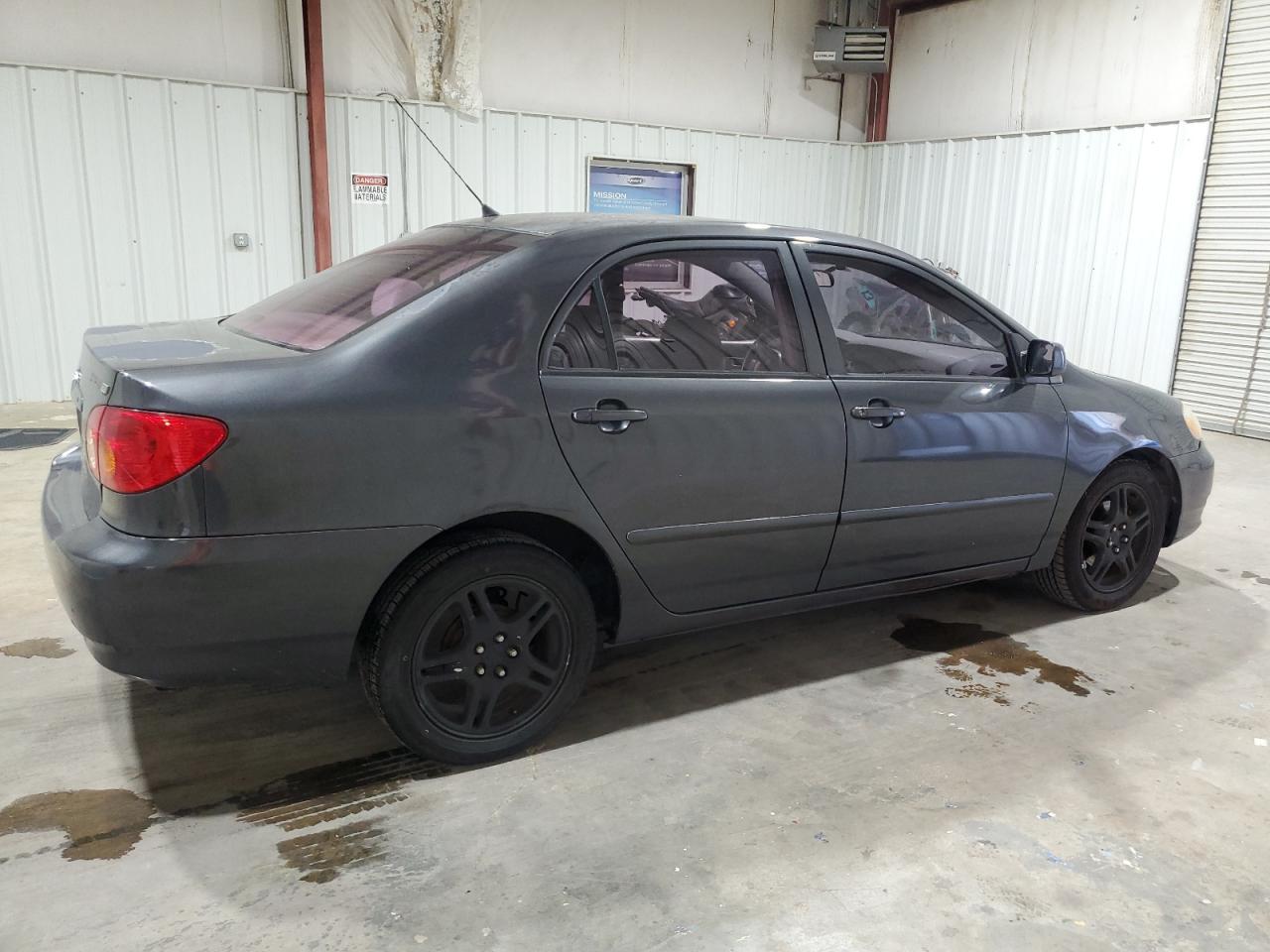 Obraz 3 z 2004 TOYOTA COROLLA CE 2004 z VIN 1NXBR32E84Z252419