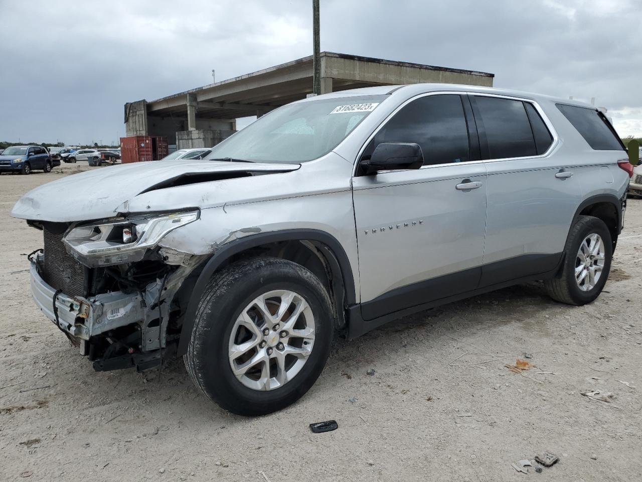 Obraz 1 z 2020 CHEVROLET TRAVERSE LS 2020 z VIN 1GNERFKW3LJ222909