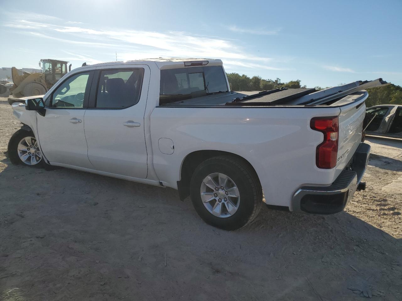 Изображение 2 2020 CHEVROLET SILVERADO C1500 LT 2020 с VIN 3GCPWCEK3LG304030