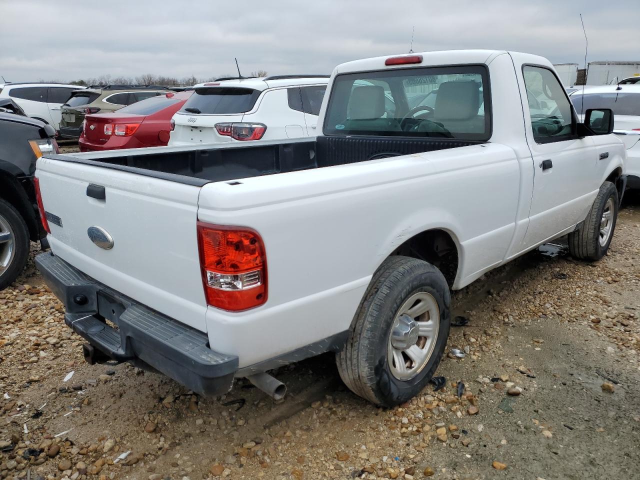 Изображение 3 2010 FORD RANGER  2010 с VIN 1FTKR1AD4APA09931