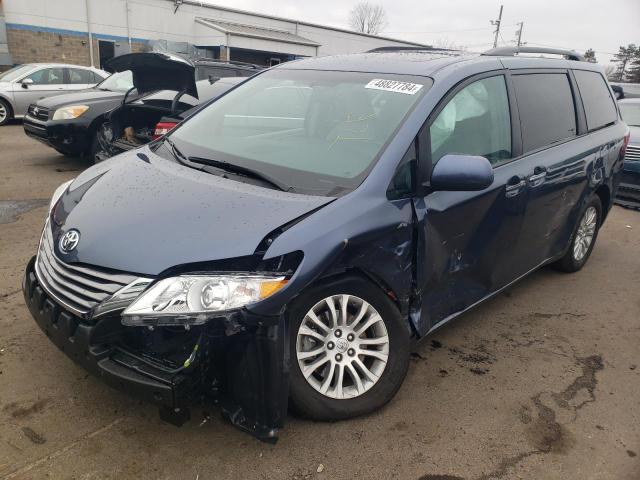 Изображение 1 2017 TOYOTA SIENNA XLE 2017 с VIN 5TDYZ3DC6HS859813