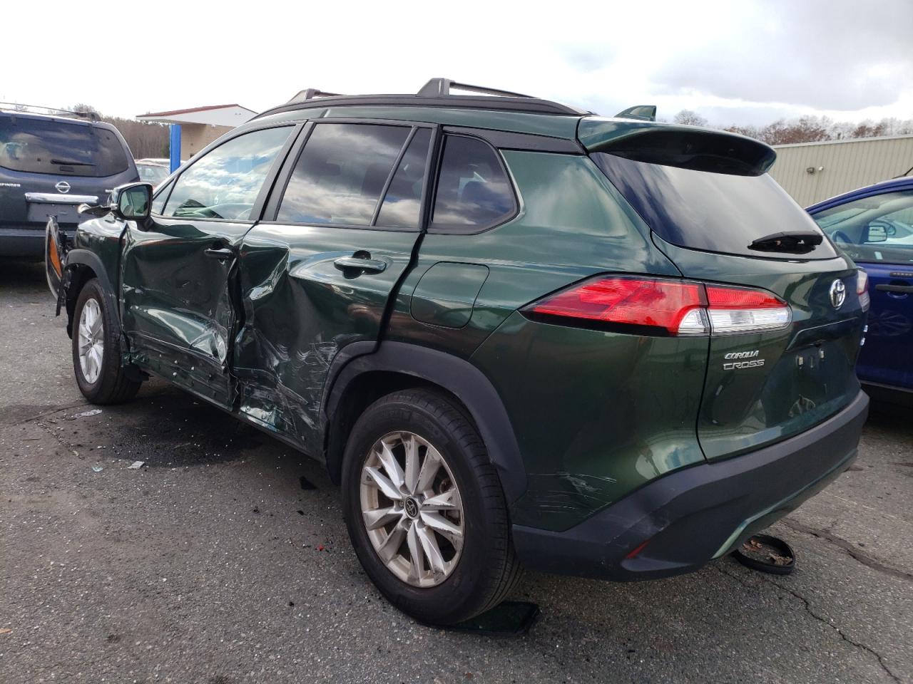 Obraz 2 z 2022 TOYOTA COROLLA CROSS LE 2022 z VIN 7MUBAABG6NV013643