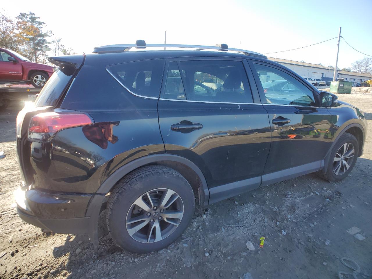 Image 3 of 2016 TOYOTA RAV4 XLE 2016 with VIN 2T3RFREV9GW519908