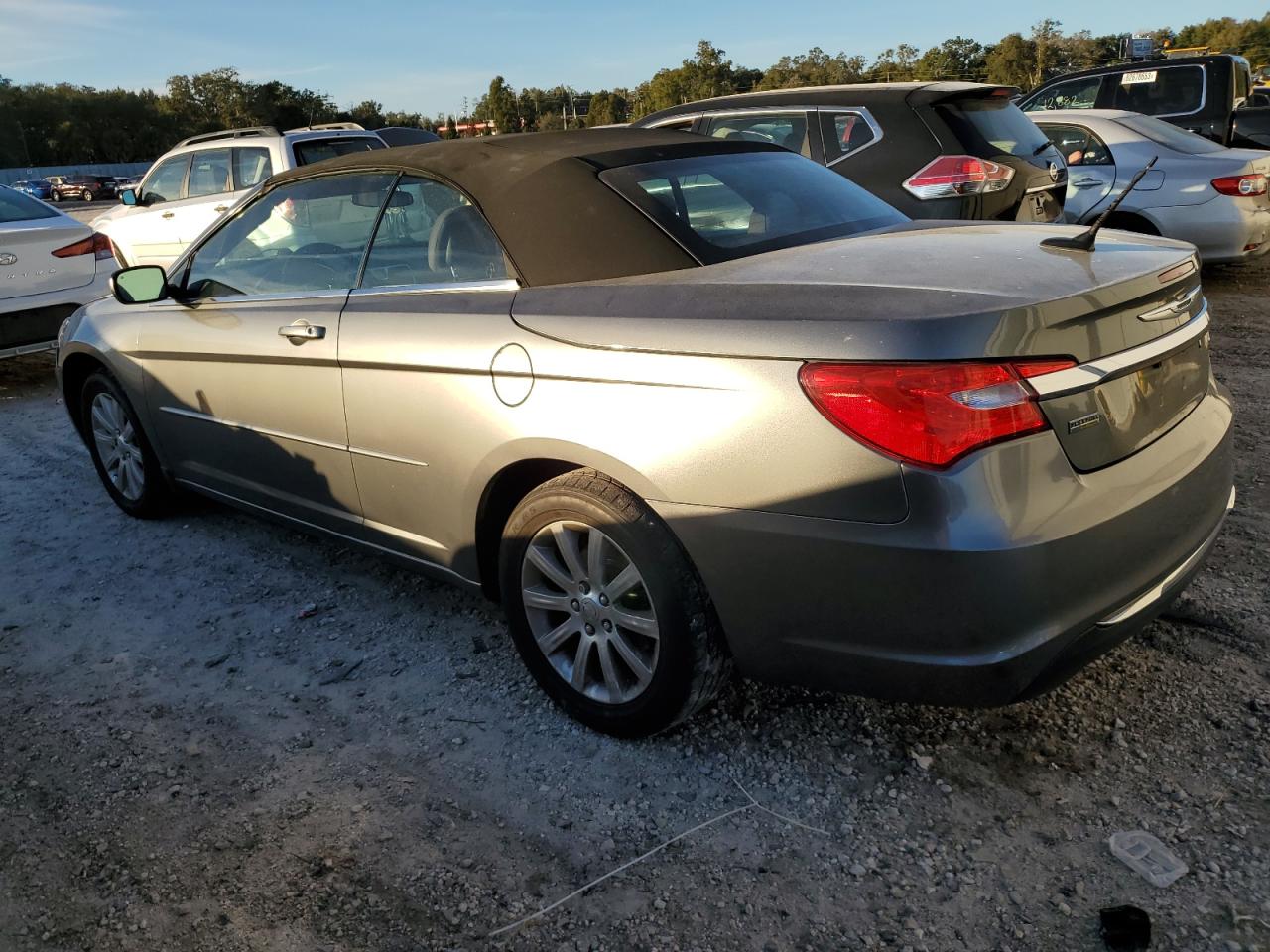 Изображение 2 2012 CHRYSLER 200 TOURING 2012 с VIN 1C3BCBEGXCN276036