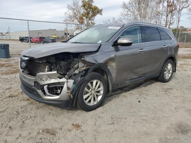 Image 1 of 2016 KIA SORENTO LX 2016 with VIN 5XYPG4A36GG002883