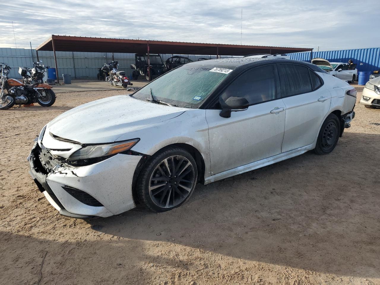 Image 1 of 2018 TOYOTA CAMRY XSE 2018 with VIN 4T1B61HK6JU142684