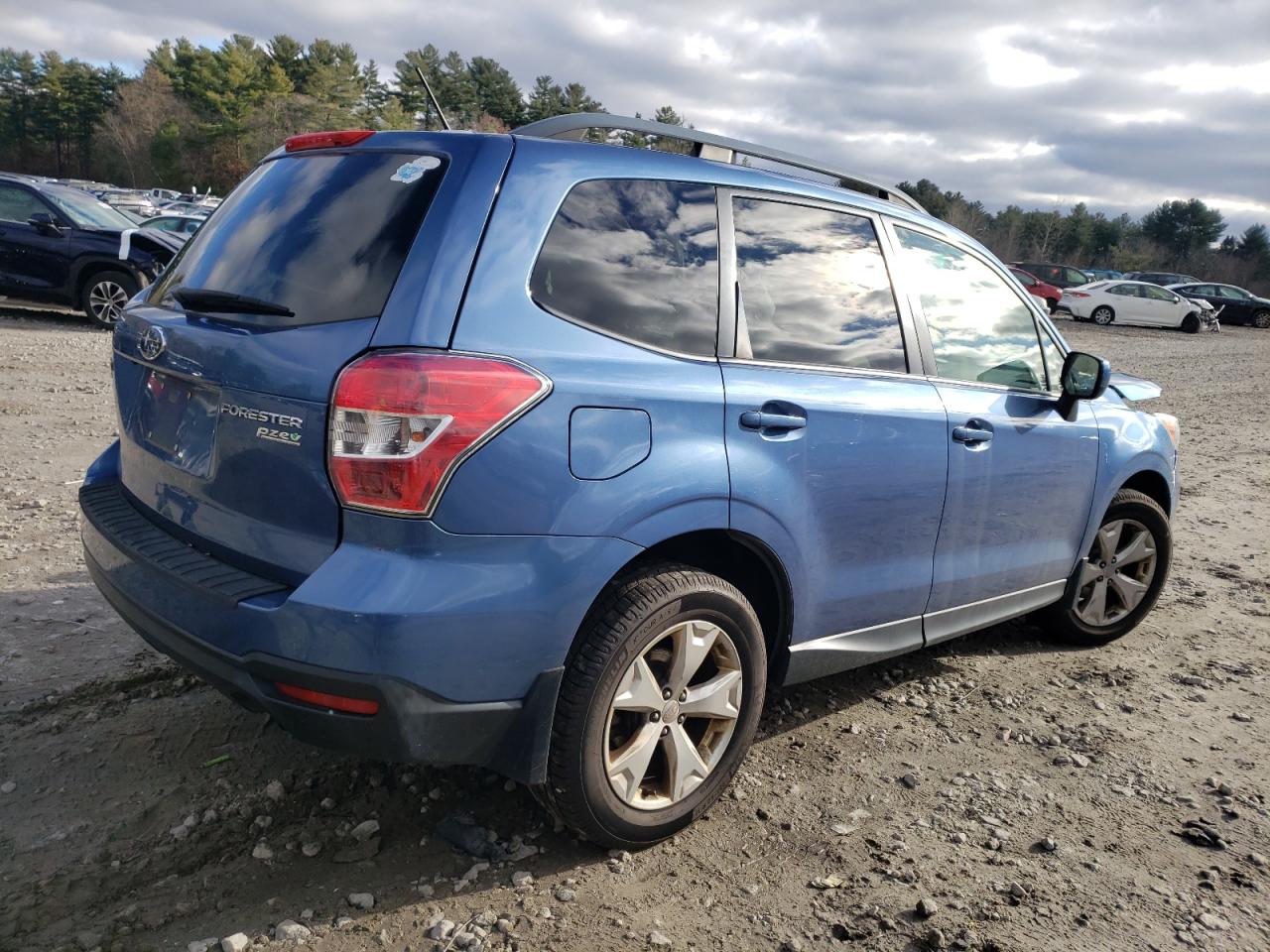 Image 3 of 2015 SUBARU FORESTER 2.5I PREMIUM 2015 with VIN JF2SJADC7FH448246
