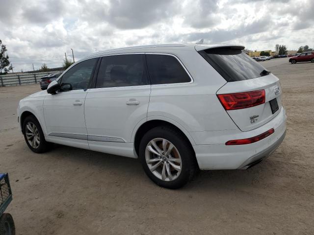 Изображение 2 2017 AUDI Q7 PREMIUM PLUS 2017 с VIN WA1LAAF76HD027268
