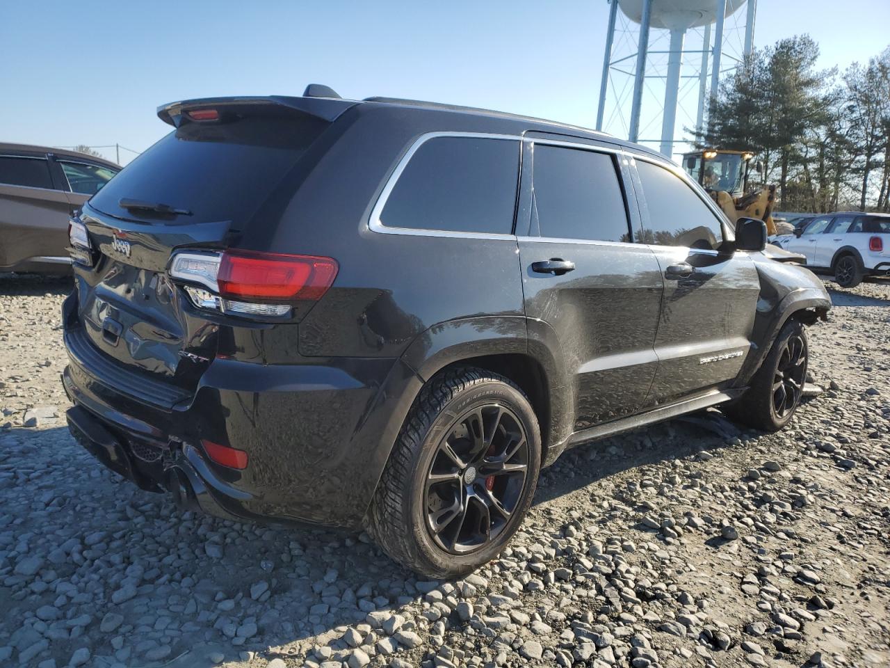 Image 3 of 2014 JEEP GRAND CHEROKEE SRT-8 2014 with VIN 1C4RJFDJ4EC184701