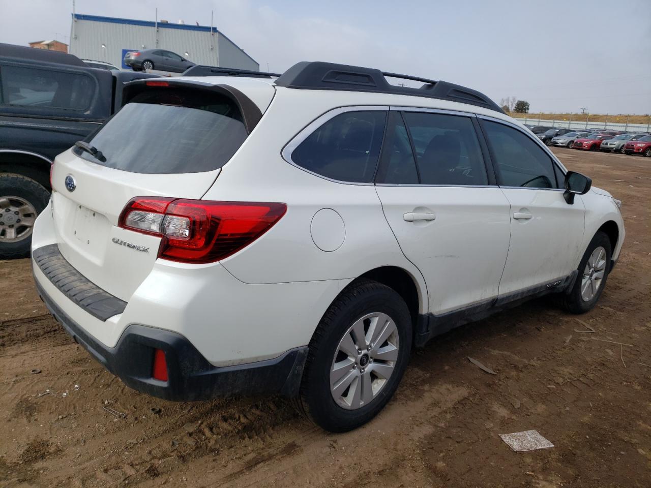 Изображение 3 2018 SUBARU OUTBACK 2.5I 2018 с VIN 4S4BSAAC9J3286928
