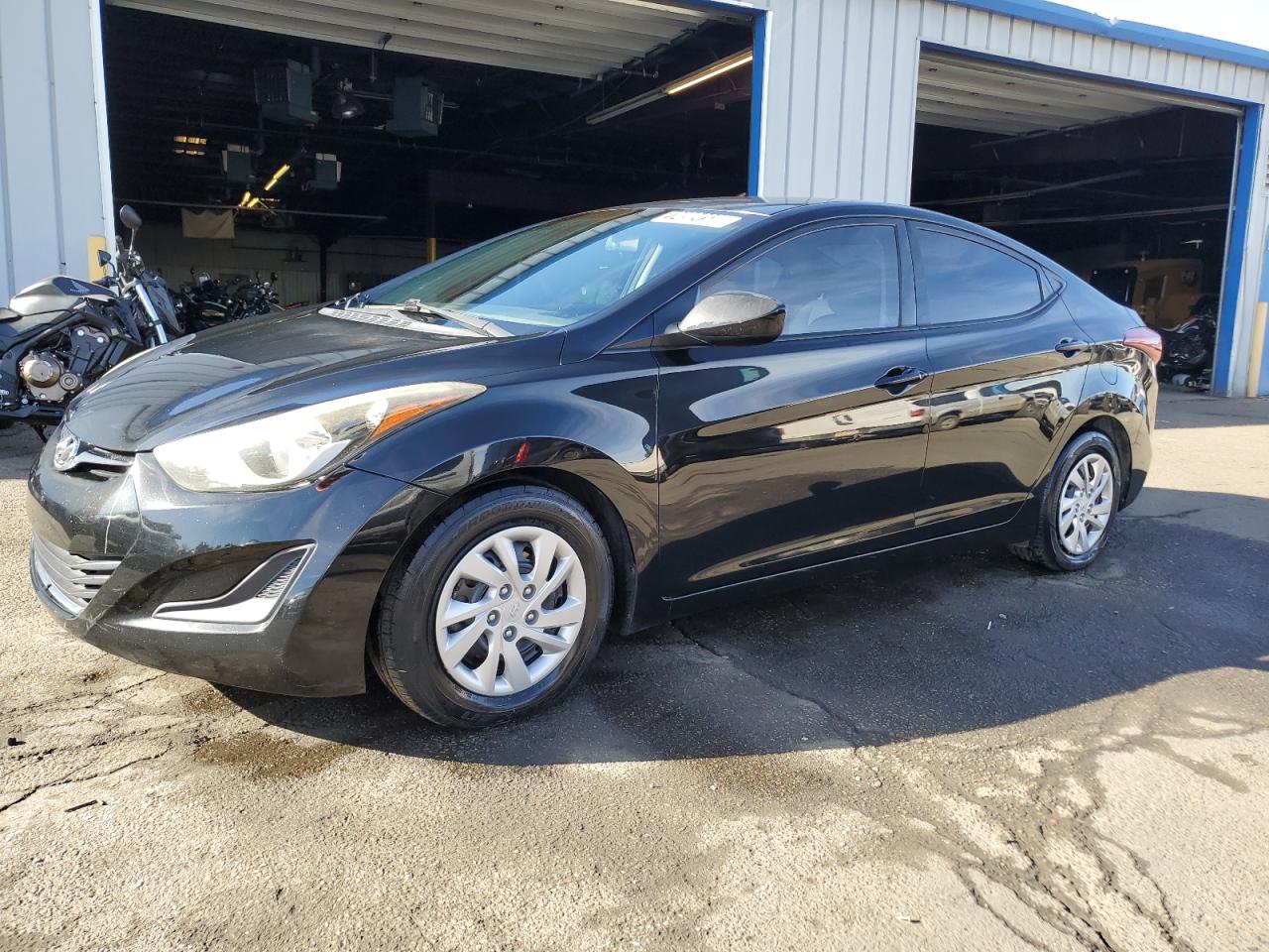 Obraz 1 z 2016 HYUNDAI ELANTRA SE 2016 z VIN 5NPDH4AE0GH757456