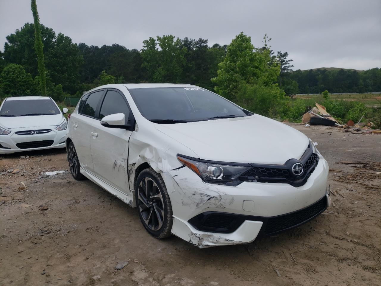 2016 TOYOTA SCION IM  2016 image
