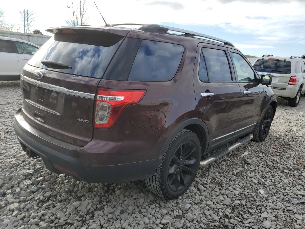 Image 3 of 2012 FORD EXPLORER XLT 2012 with VIN 1FMHK8D86CGA39453