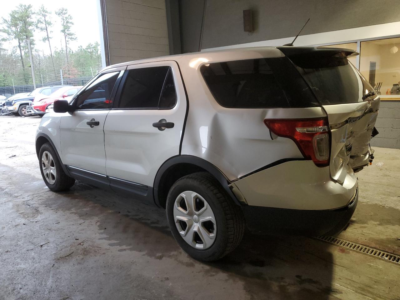 Image 2 of 2014 FORD EXPLORER POLICE INTERCEPTOR 2014 with VIN 1FM5K8AR5EGA65383
