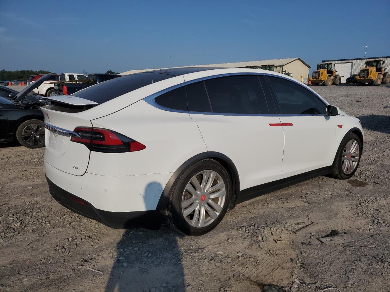 Image 3 of 2016 TESLA MODEL X  2016 with VIN 5YJXCBE24GF014653